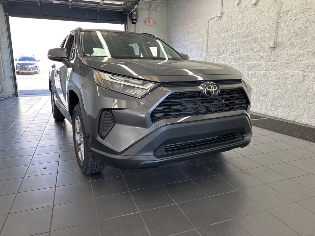 New 2025 Toyota RAV4 XLE SUV