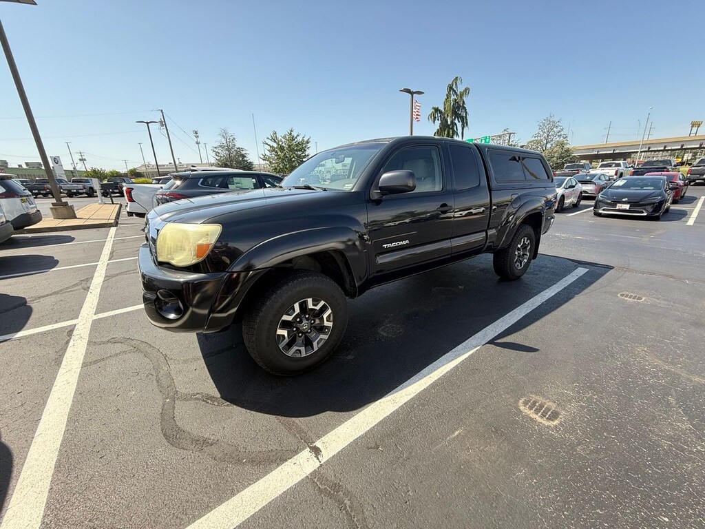 Used 2006 Toyota Tacoma Prerunner Truck