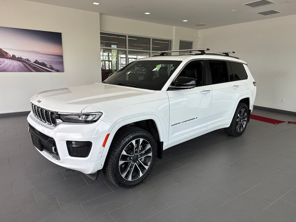 Used 2022 Jeep Grand Cherokee L Overland SUV