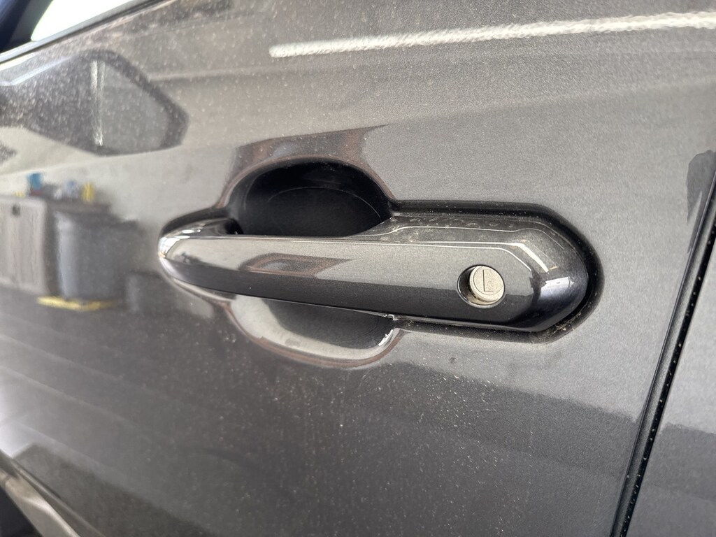 New 2025 Toyota RAV4 Hybrid XLE SUV