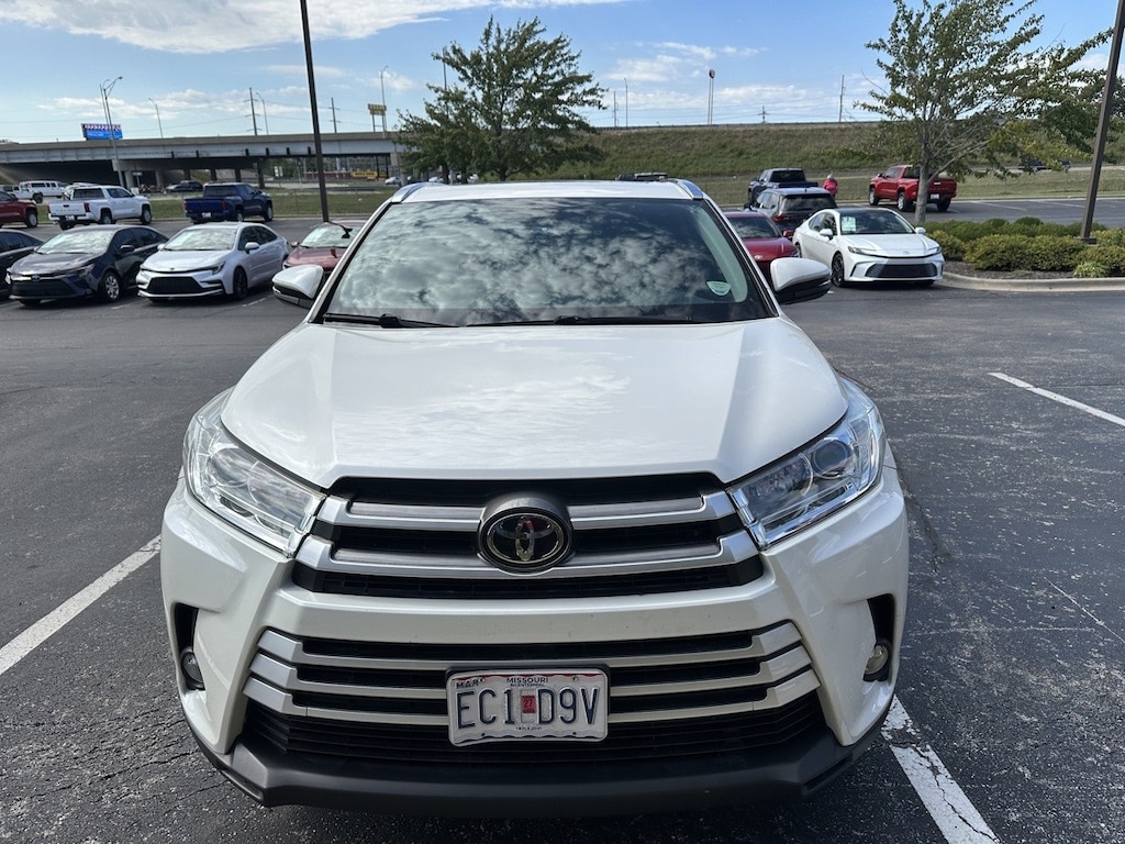 Used 2019 Toyota Highlander XLE SUV
