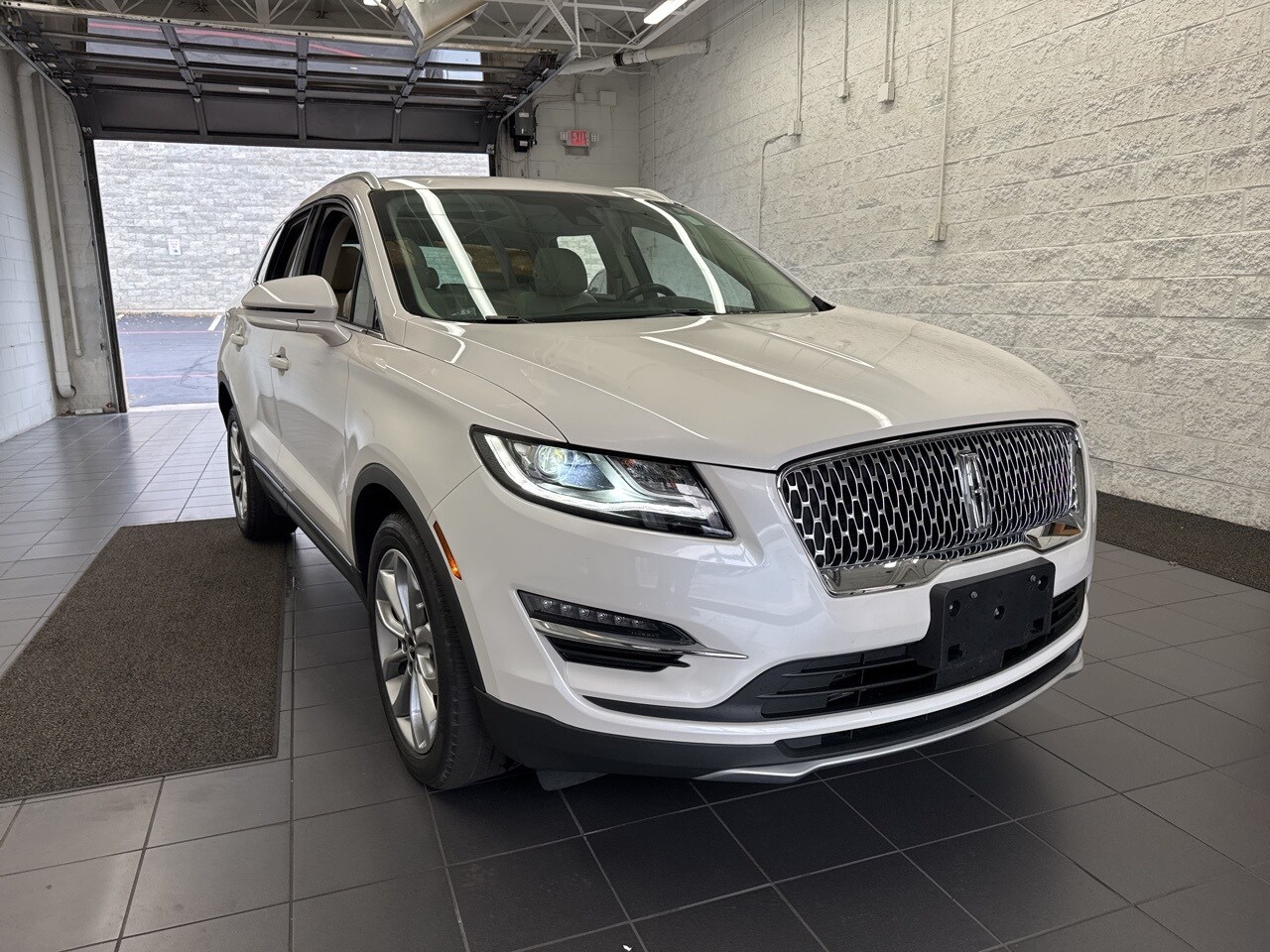 2019 Lincoln MKC Select photo 2