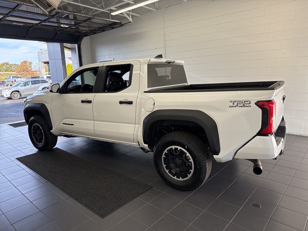 Used 2024 Toyota Tacoma SR5 Truck