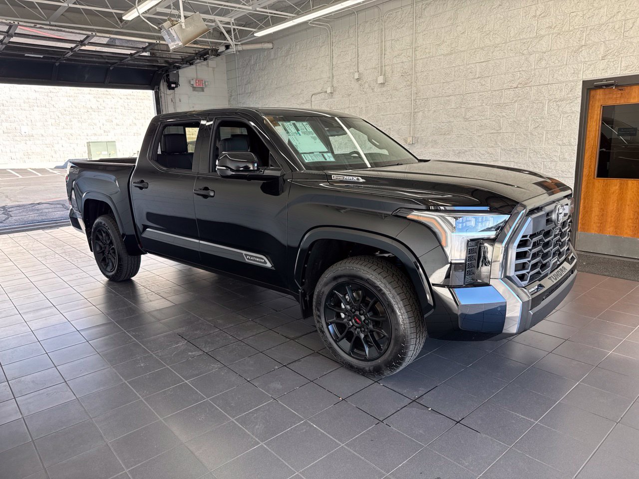  Toyota Tundra i-FORCE MAX