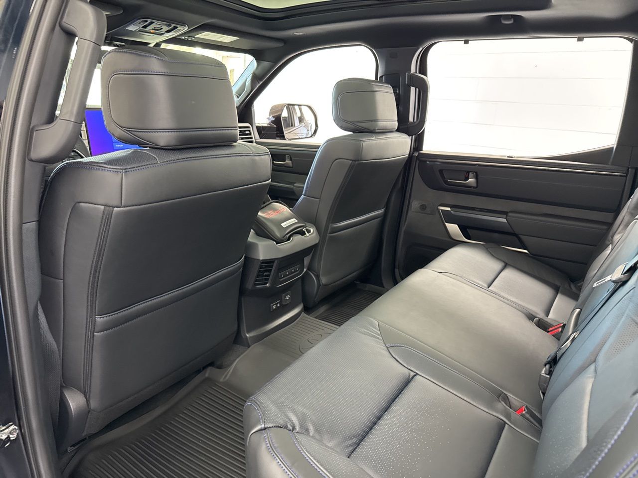 2026 Toyota Tundra Platinum - Photo 44