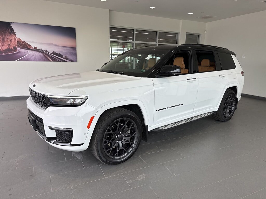 Used 2024 Jeep Grand Cherokee L Summit SUV