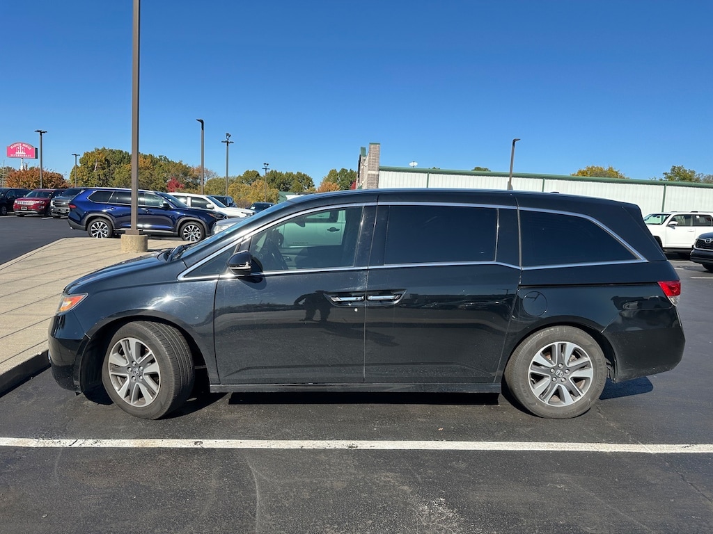 Used 2014 Honda Odyssey Touring Elite Minivan/Van