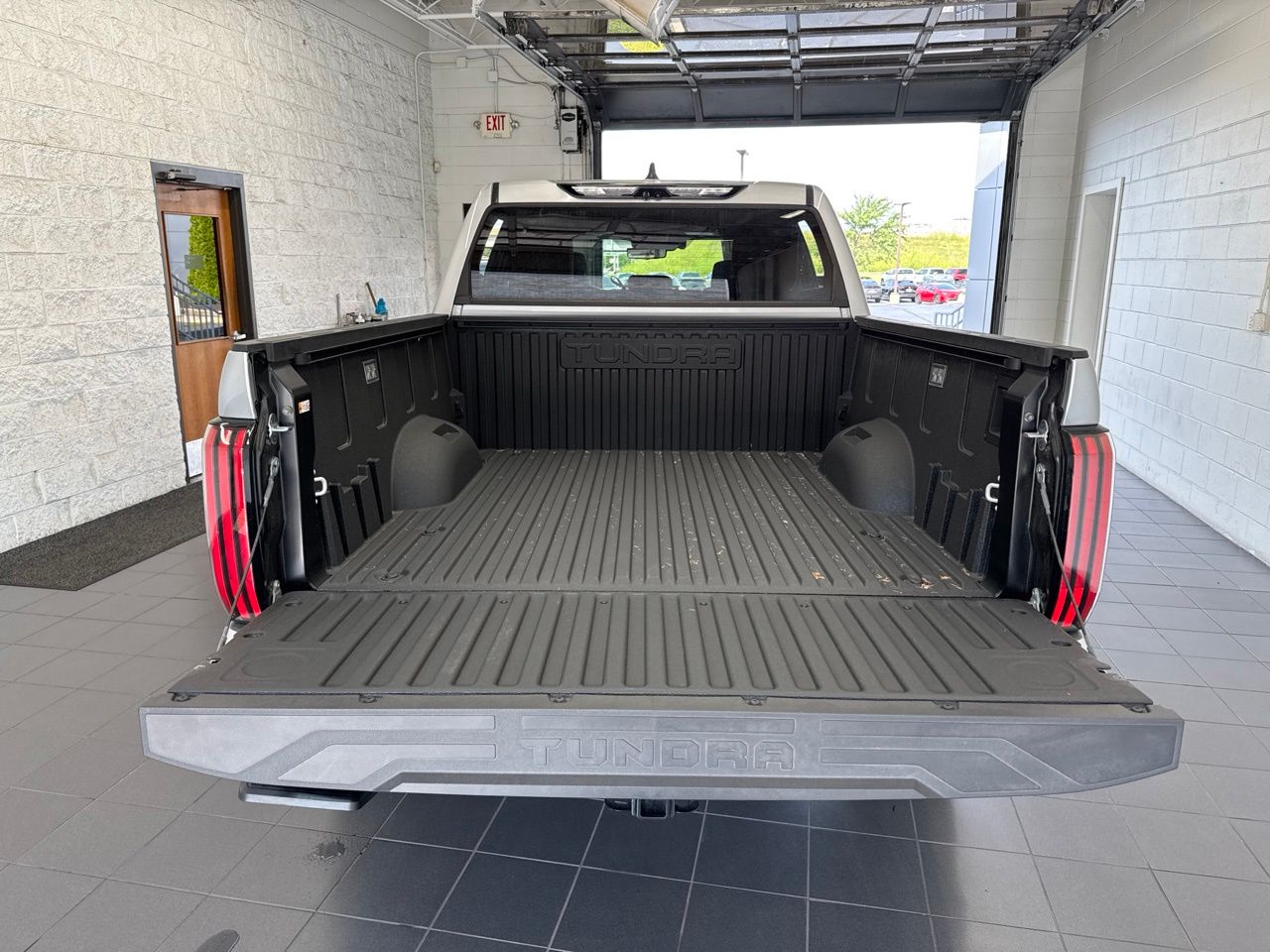 2026 Toyota Tundra 1794 Edition - Photo 10
