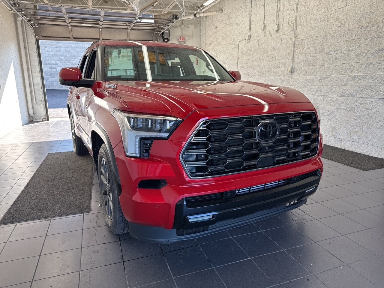 2025 Toyota Sequoia Platinum photo 2