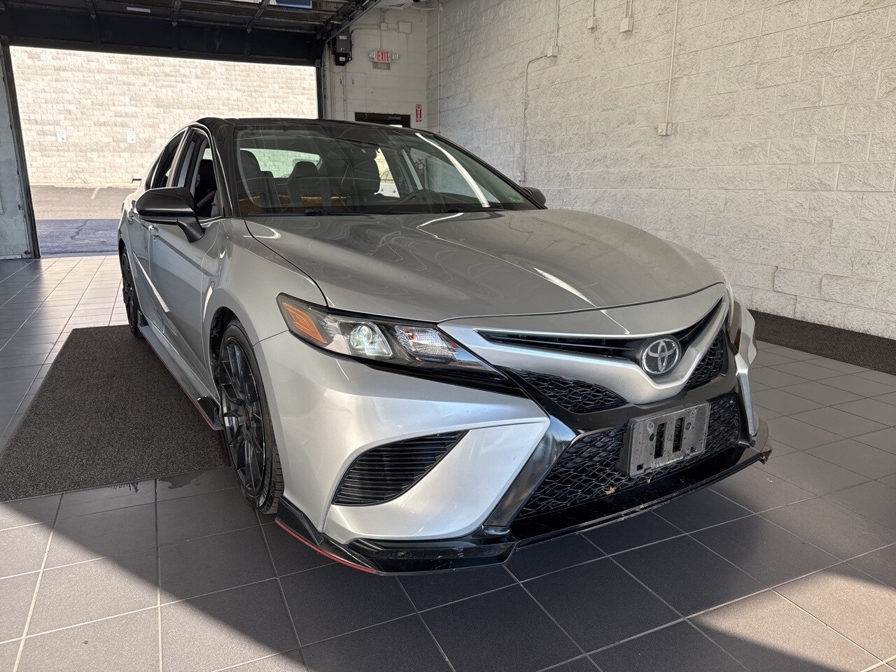 2020 Toyota Camry TRD V6 photo 2