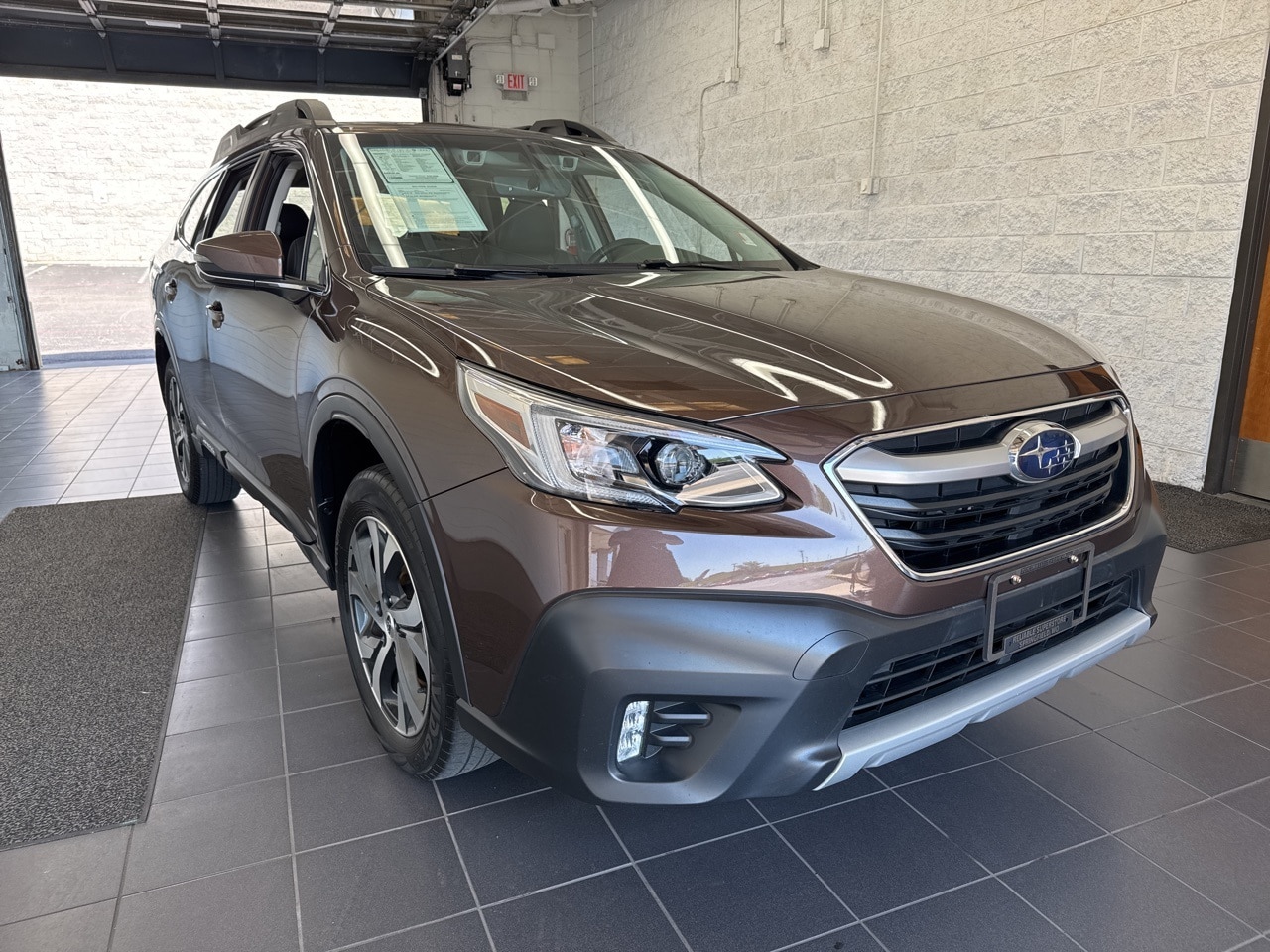 Used 2022 Subaru Outback Limited with VIN 4S4BTAMC1N3172937 for sale in Springfield, MO