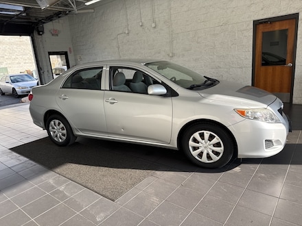 2009 Toyota Corolla LE Sedan
