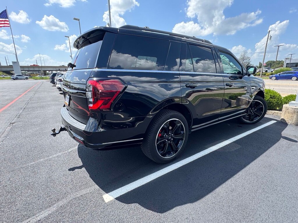 Used 2022 Ford Expedition Limited SUV