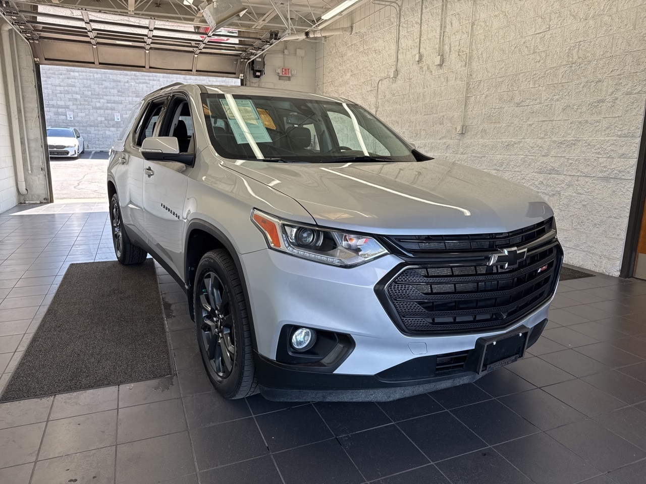 Used 2021 Chevrolet Traverse RS with VIN 1GNERJKW9MJ130384 for sale in Springfield, MO