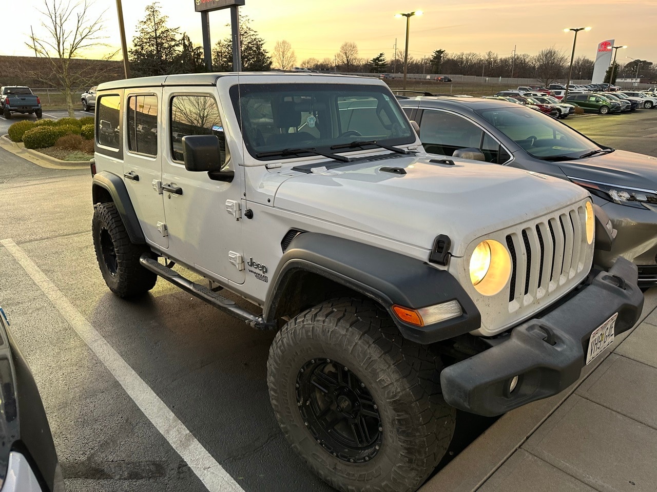 2020 Jeep Wrangler Unlimited Sport S's photo