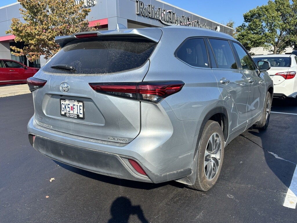 Used 2023 Toyota Highlander XLE SUV