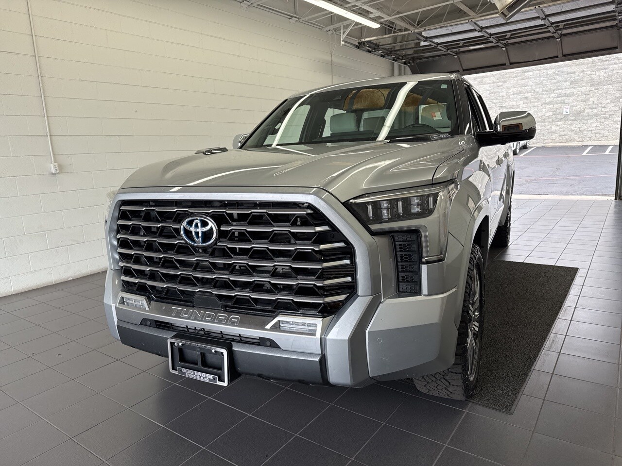2022 Toyota Tundra CapStone photo 3