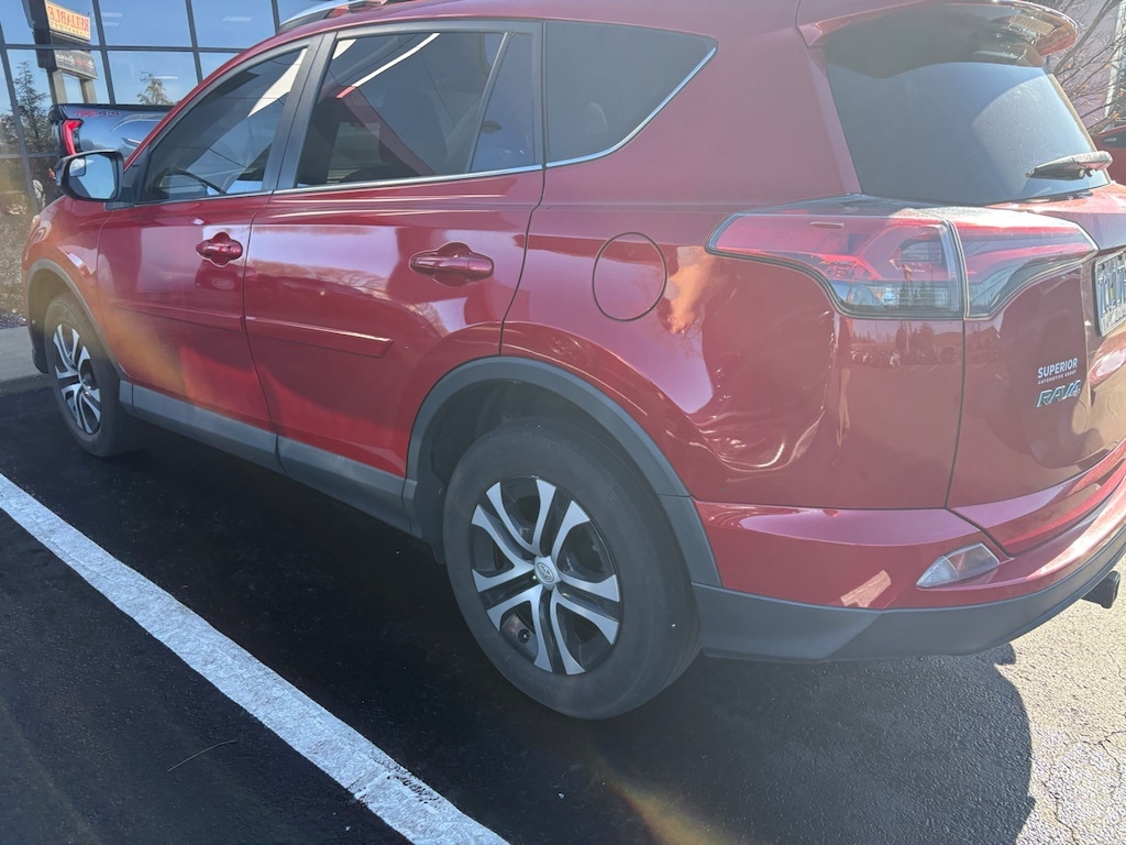 Used 2016 Toyota RAV4 LE SUV