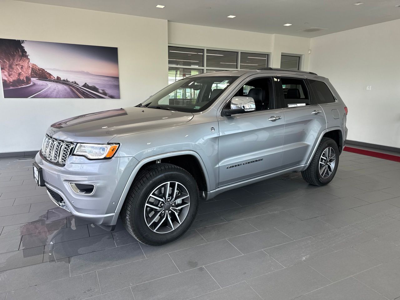 2021 Jeep Grand Cherokee Overland - Photo 4