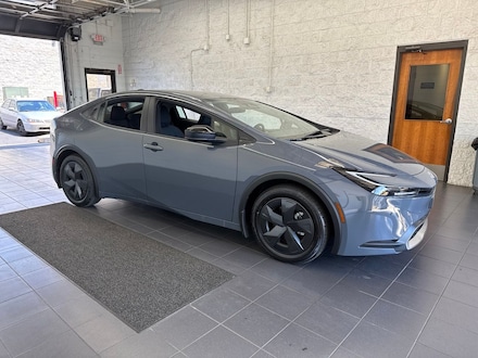 2026 Toyota Prius Plug-In Hybrid SE Hatchback