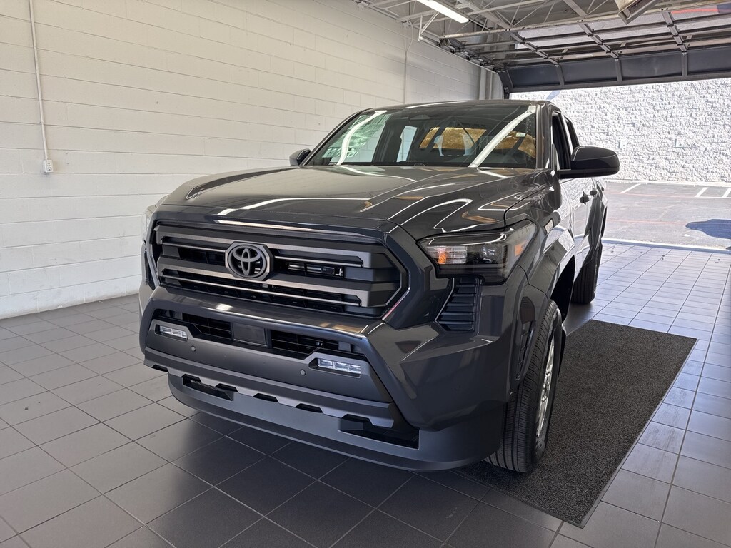 New 2025 Toyota Tacoma SR5 Truck Double Cab