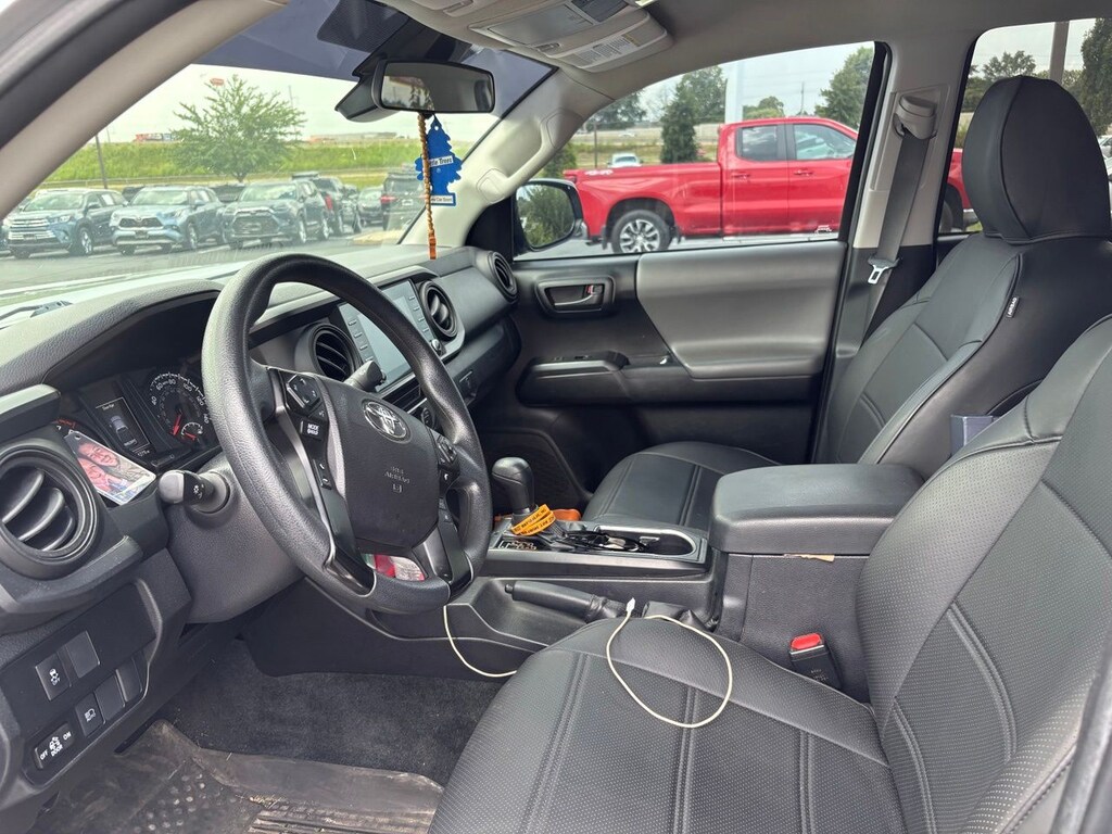 Used 2022 Toyota Tacoma SR Truck