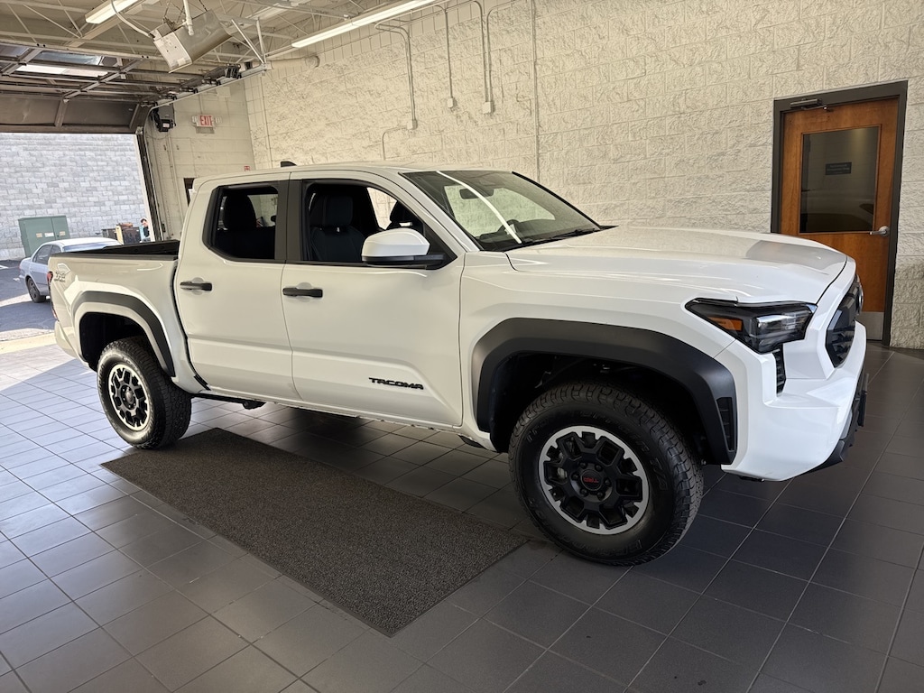 Used 2024 Toyota Tacoma SR5 Truck
