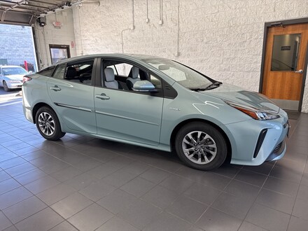 2021 Toyota Prius Limited Hatchback
