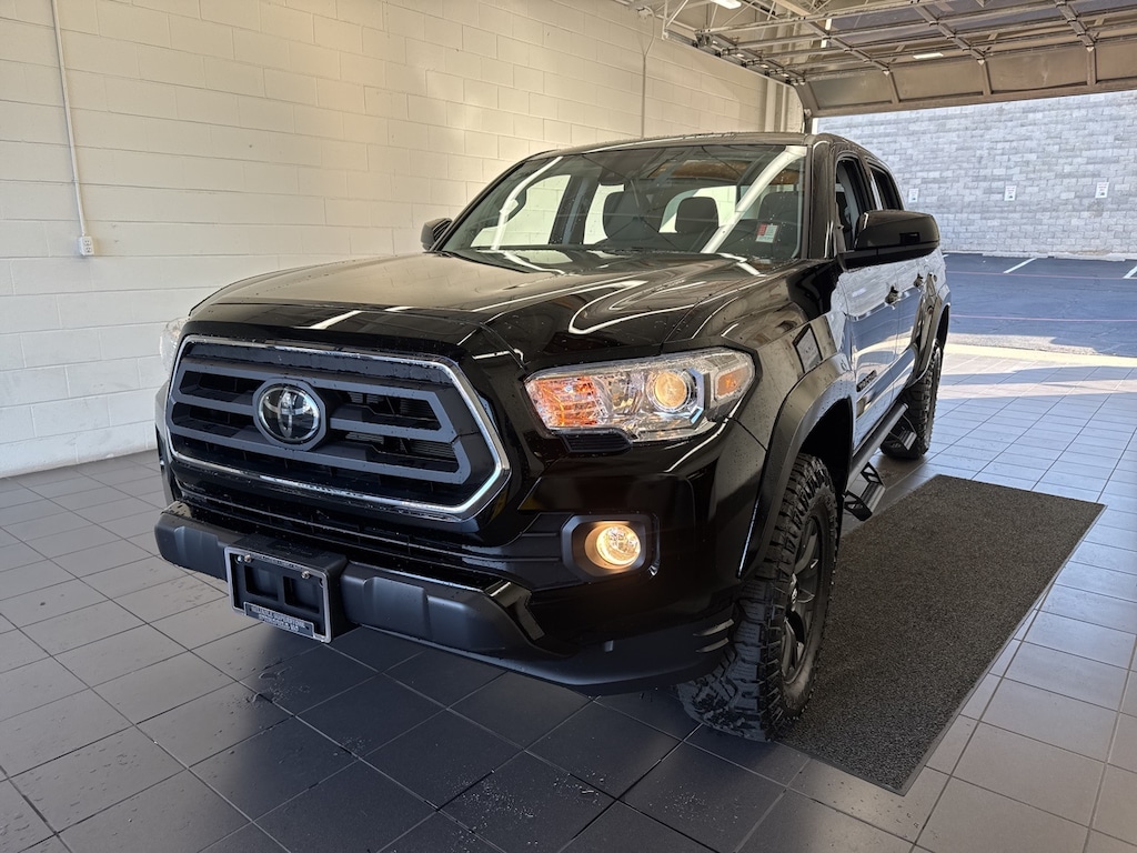 Used 2023 Toyota Tacoma SR5 Truck