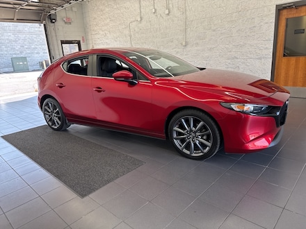 2020 Mazda Mazda3 Preferred Hatchback