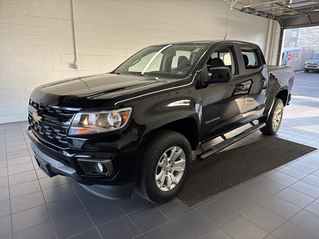 Used 2022 Chevrolet Colorado LT Truck