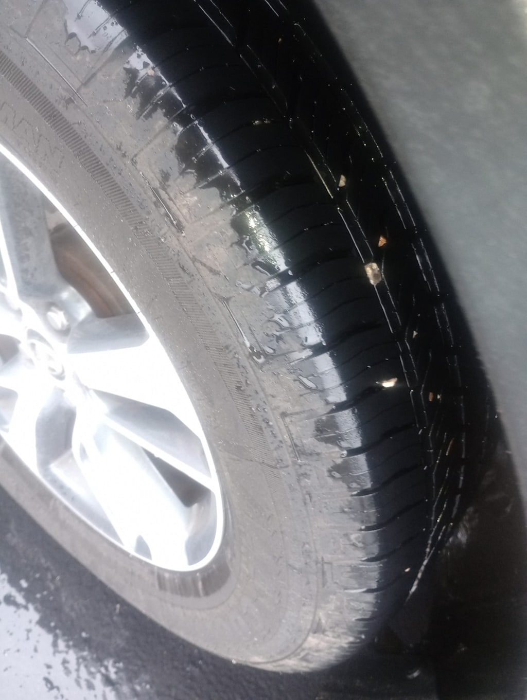 Used 2018 Toyota RAV4 XLE SUV