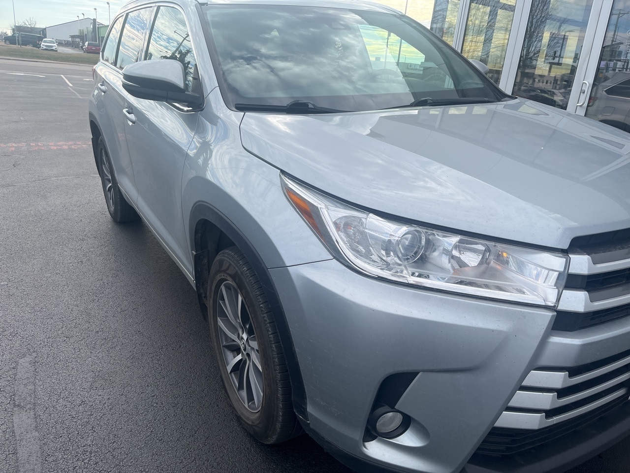 2018 Toyota Highlander XLE's photo