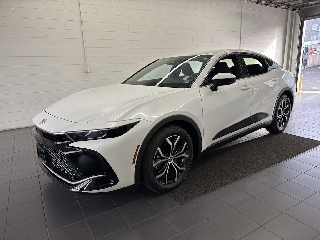 Certified 2023 Toyota Crown XLE Sedan