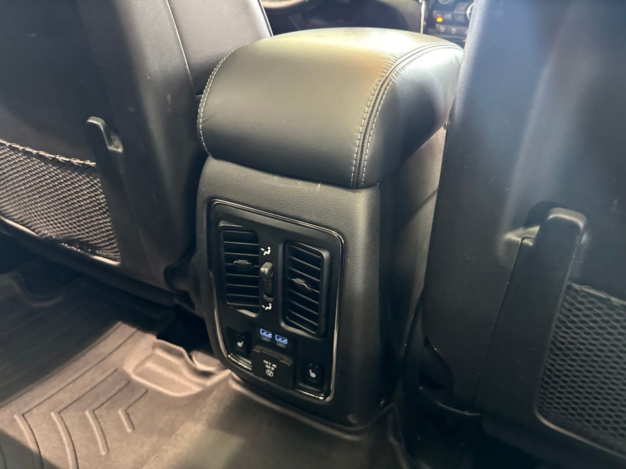 2021 Jeep Grand Cherokee Overland - Photo 49
