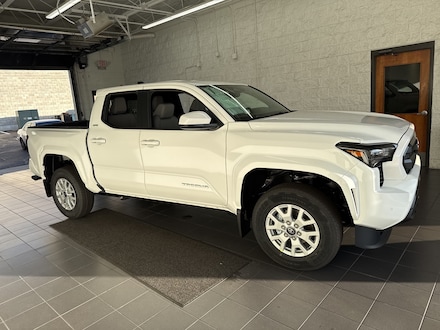 2025 Toyota Tacoma SR5 Truck Double Cab