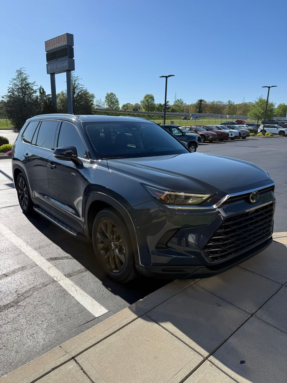 2024 Toyota Grand Highlander's photo