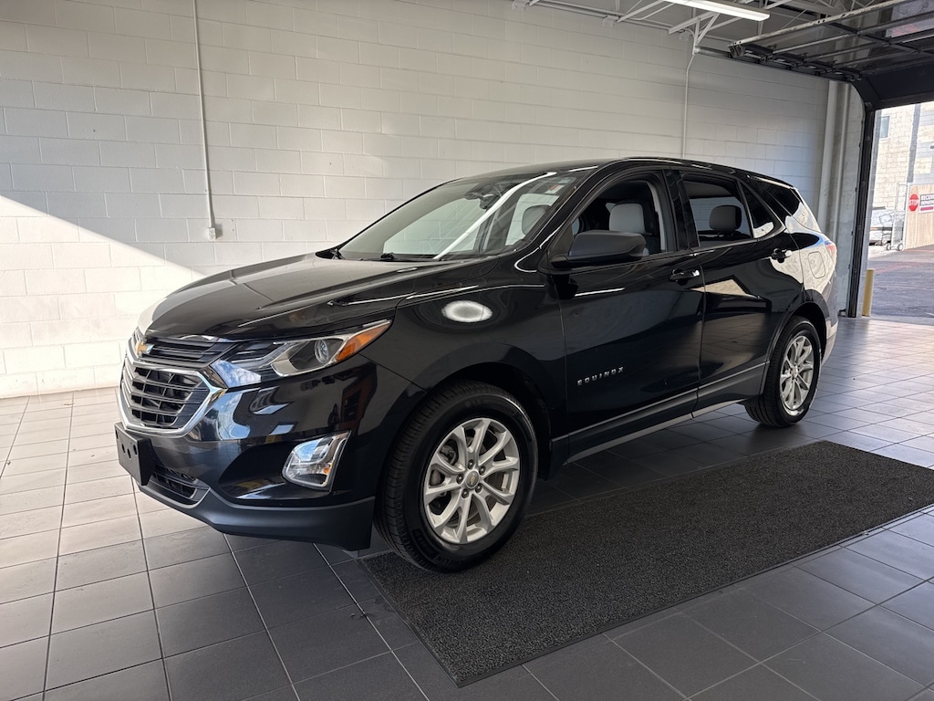 Used 2018 Chevrolet Equinox LS SUV