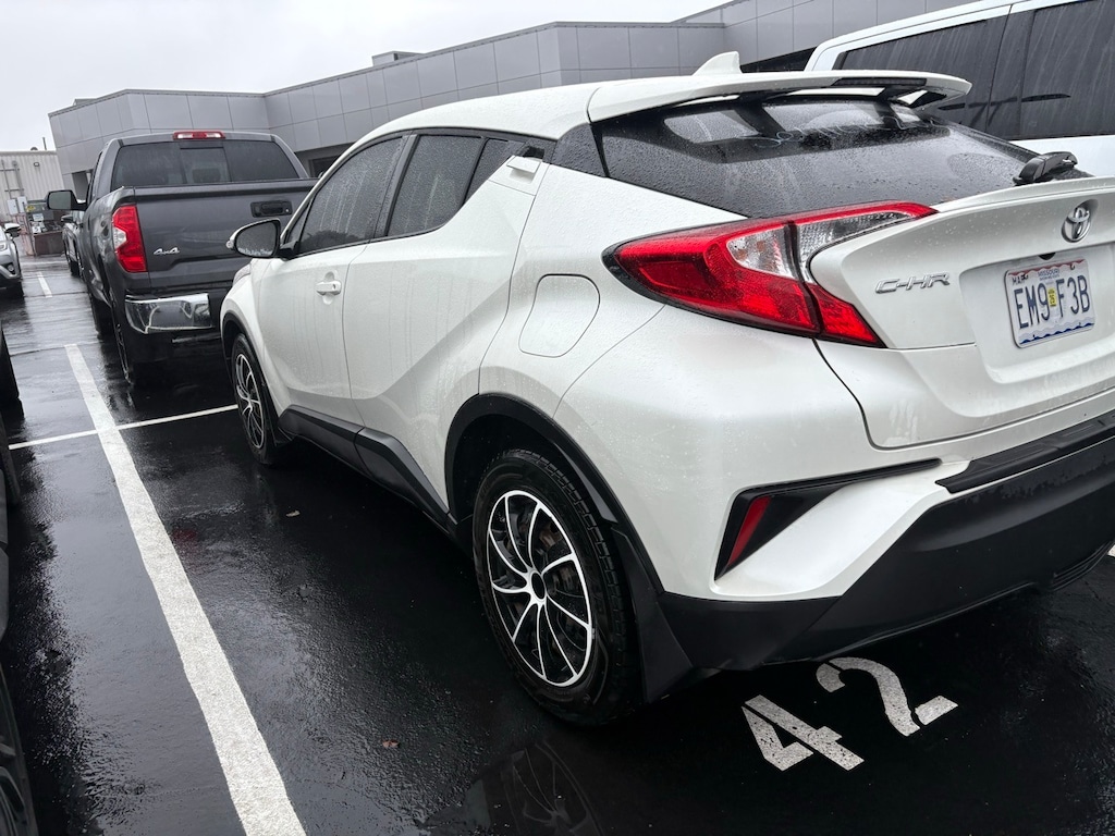 Used 2020 Toyota C-HR LE SUV