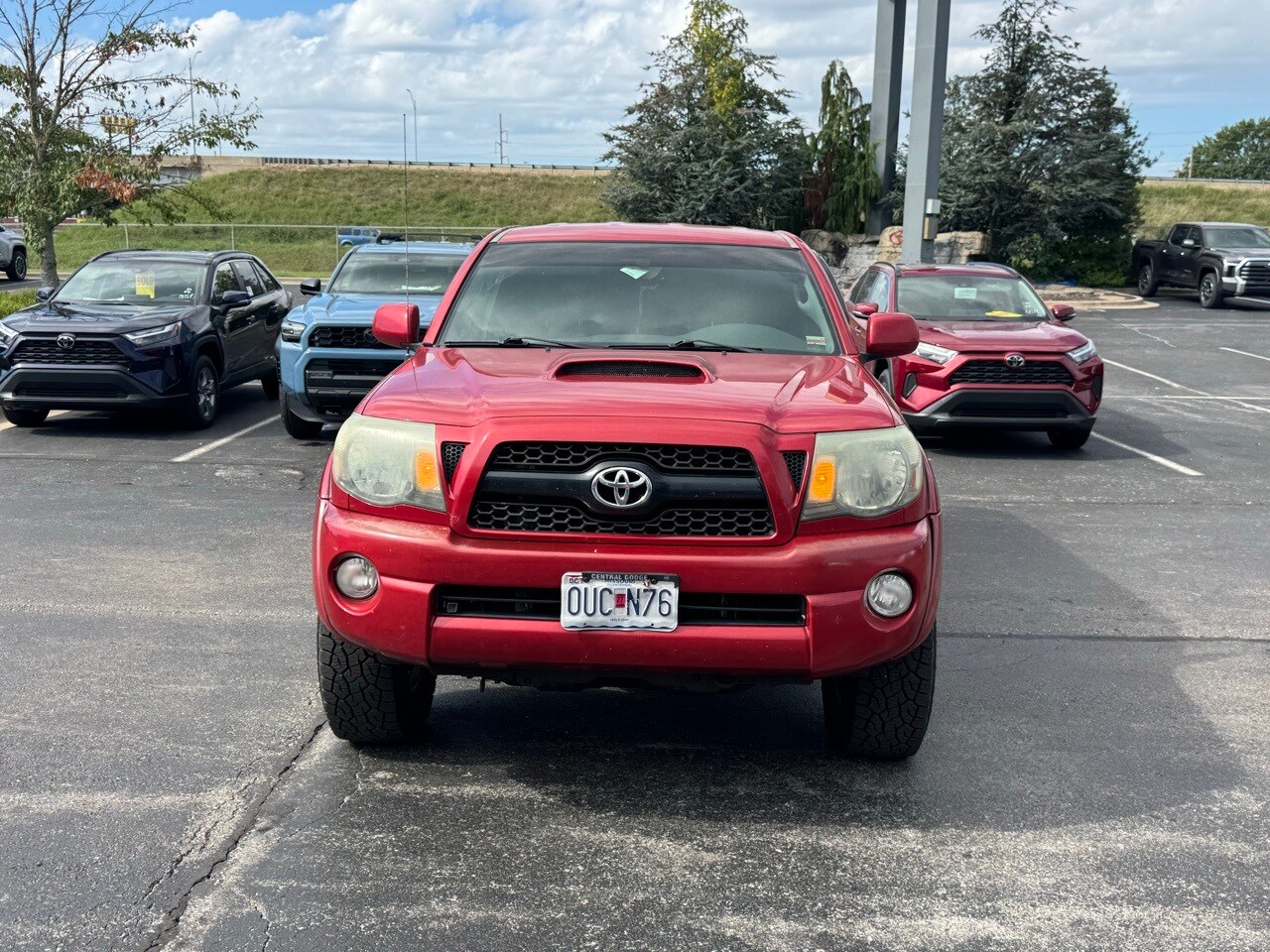 2011 Toyota Tacoma Base photo 3