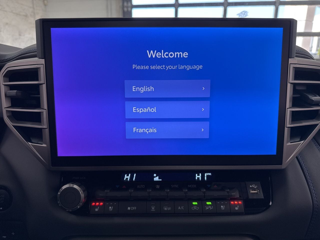 2026 Toyota Tundra Platinum - Photo 26