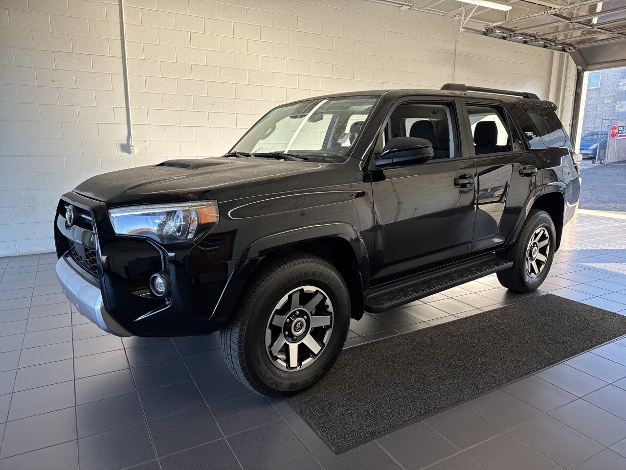 2024 Toyota 4Runner TRD Off-Road photo 4