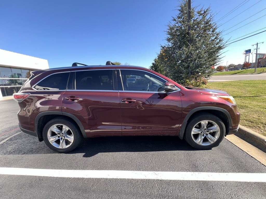 Used 2016 Toyota Highlander Limited Platinum V6 SUV