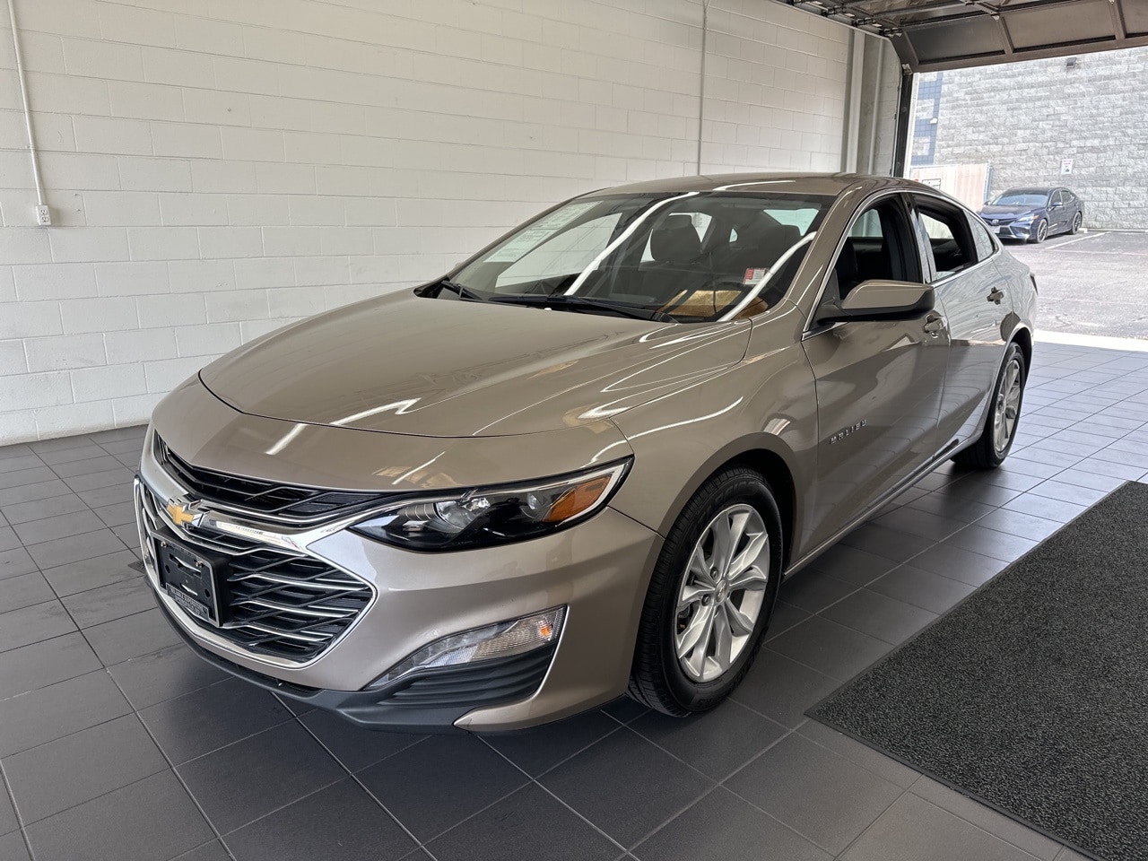 Used 2022 Chevrolet Malibu 1LT with VIN 1G1ZD5ST4NF196862 for sale in Springfield, MO