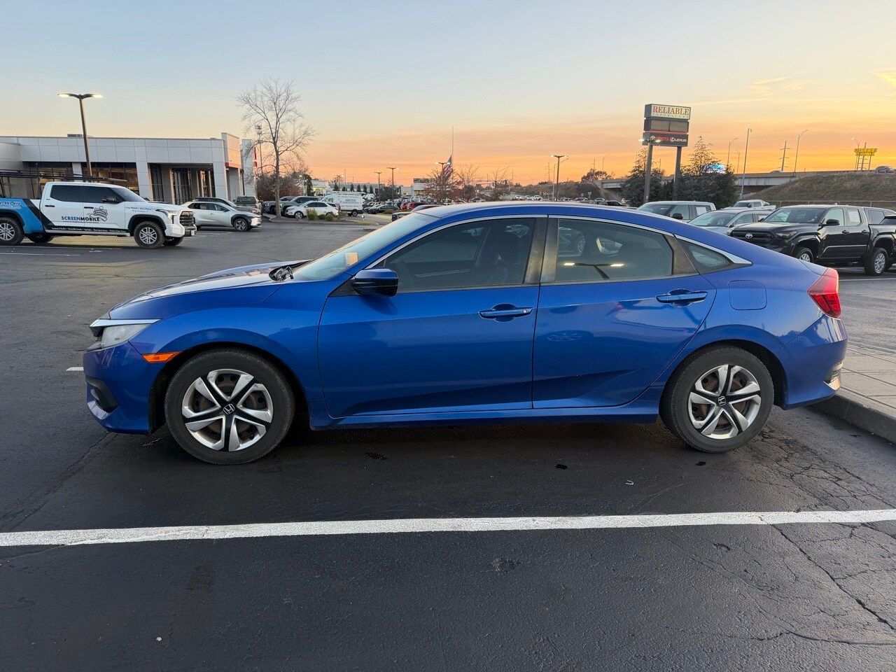 2017 Honda Civic LX photo 3