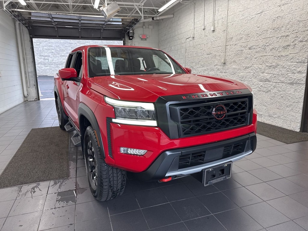 Used 2022 Nissan Frontier PRO-4X Truck
