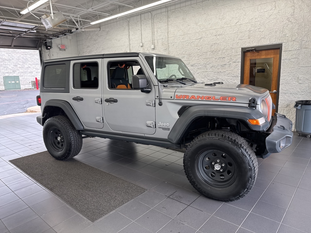 2019 Jeep Wrangler Unlimited Sport S's photo