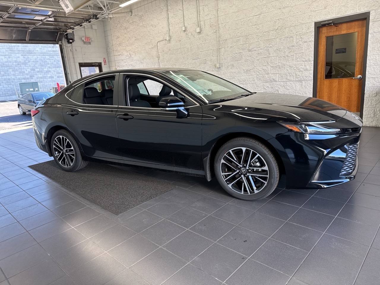 2026 Toyota Camry XLE's photo