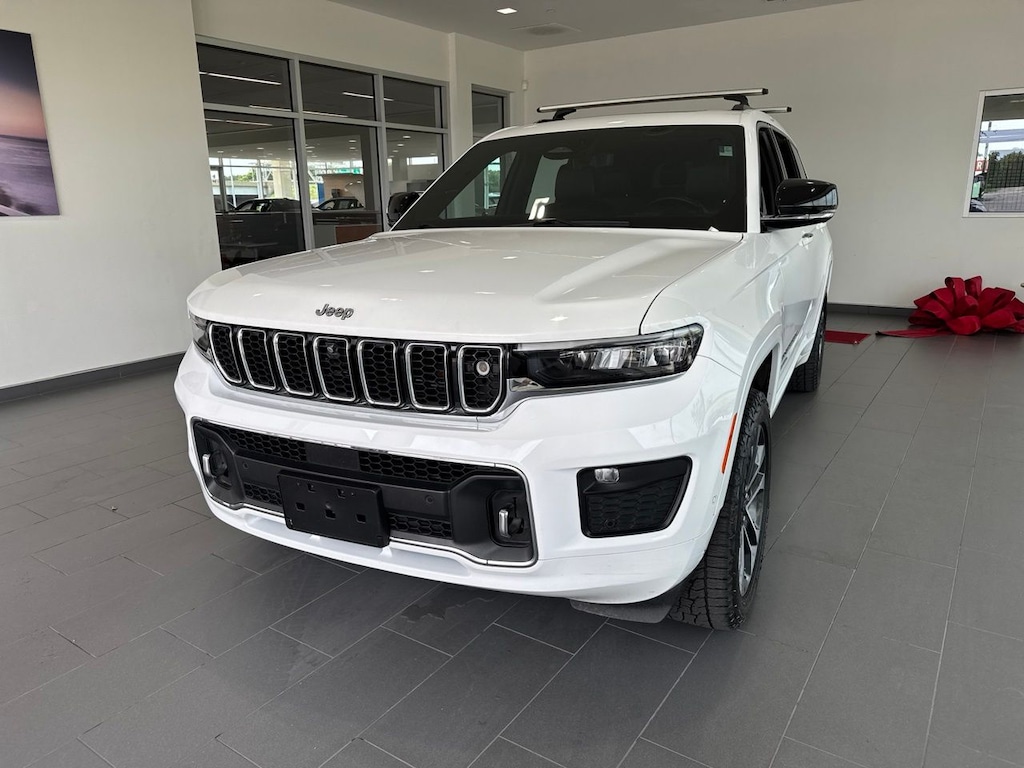Used 2022 Jeep Grand Cherokee L Overland SUV