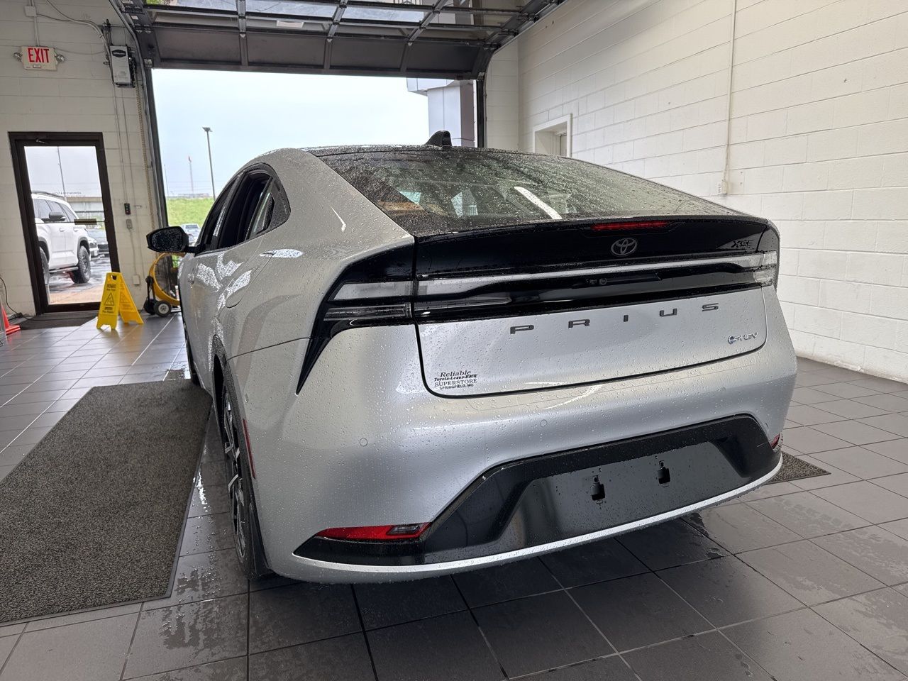 2026 Toyota Prius Plug-in Hybrid XSE Premium - Photo 6